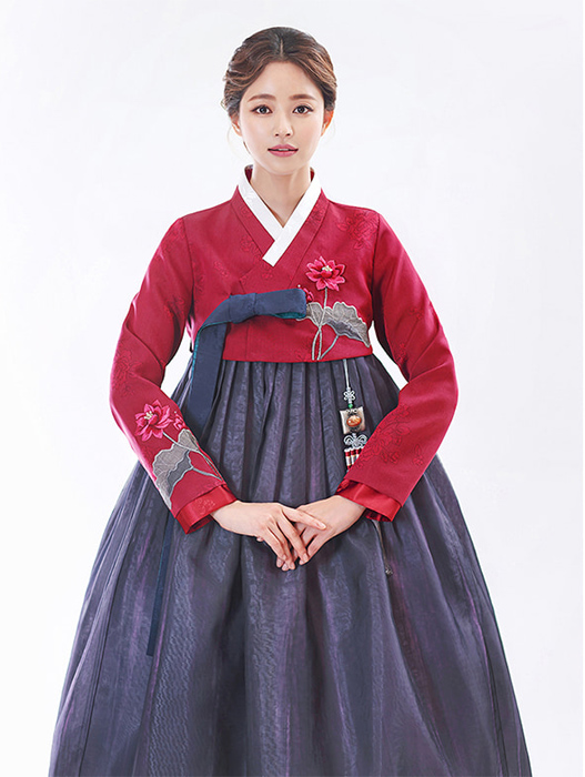 高級チマチョゴリです☺︎チマチョゴリ 韓服 高級素材 ミントシルバー×赤 韓国伝統服 未使用品